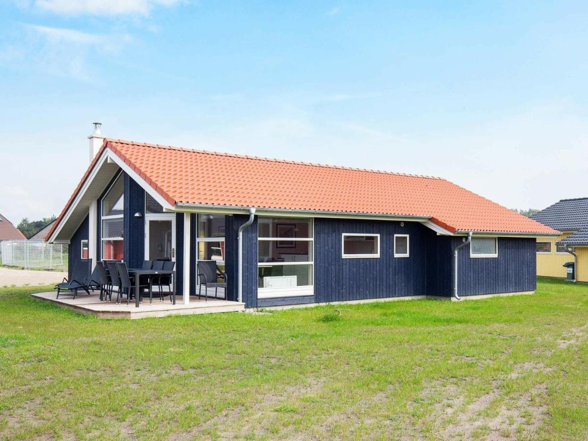 8 Person Holiday Home In Gro Enbrode Großenbrode Esterno foto