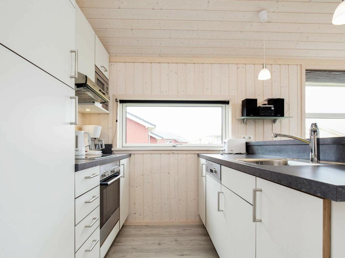 8 Person Holiday Home In Gro Enbrode Großenbrode Esterno foto