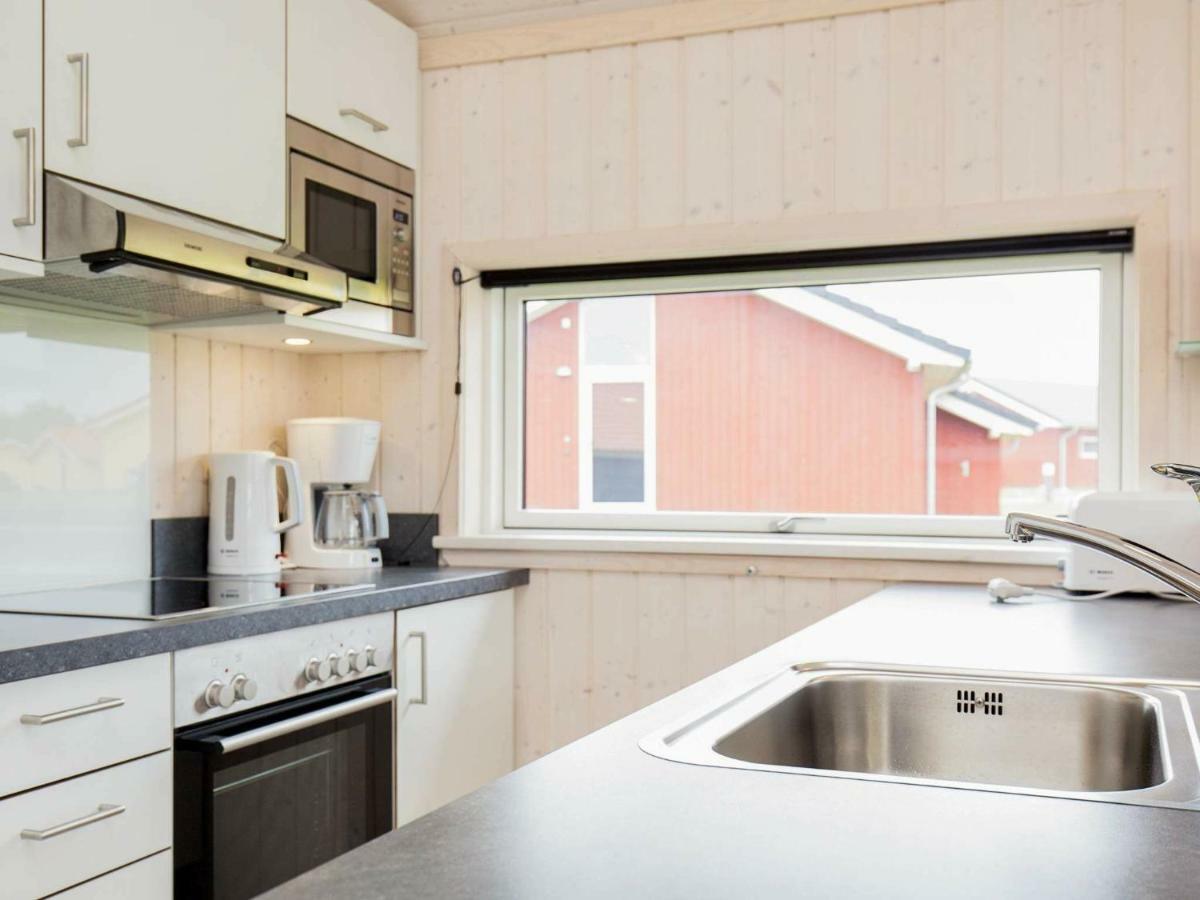 8 Person Holiday Home In Gro Enbrode Großenbrode Esterno foto